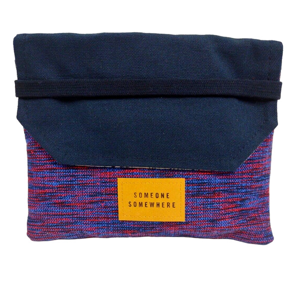 Delta Someone Somewhere Michoacan Fold-Over Tweed/Canvas Travel Kit Bag - Picture 2 of 8